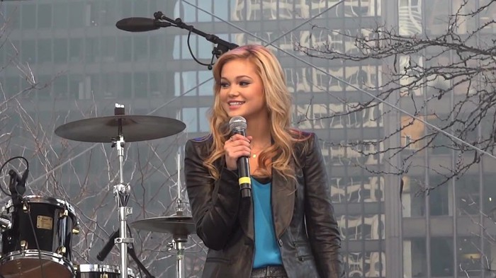 Fearless- Olivia Holt in Chicago 044