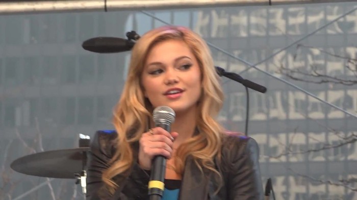 Fearless- Olivia Holt in Chicago 074 - Fearless - Olivia - Holt - in - Chicago