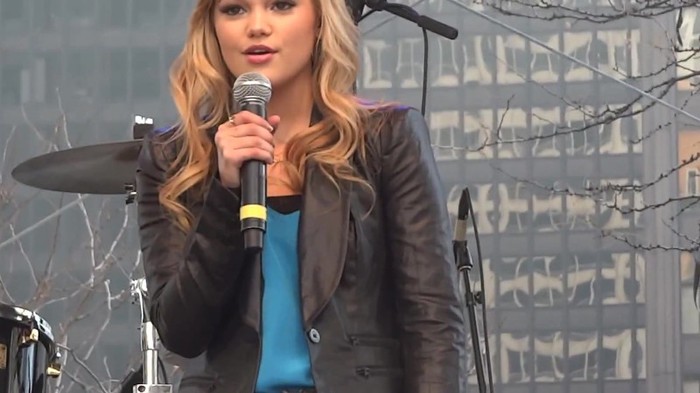 Fearless- Olivia Holt in Chicago 081 - Fearless - Olivia - Holt - in - Chicago