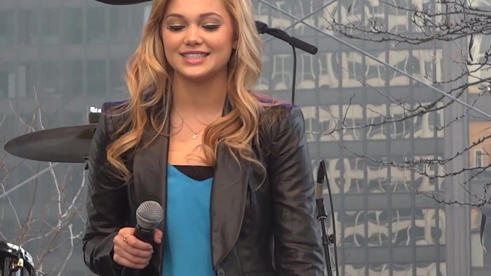 Fearless- Olivia Holt in Chicago 086 - Fearless - Olivia - Holt - in - Chicago