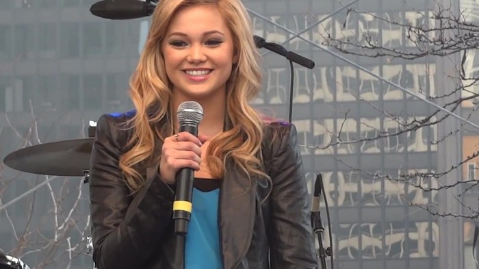 Fearless- Olivia Holt in Chicago 091 - Fearless - Olivia - Holt - in - Chicago