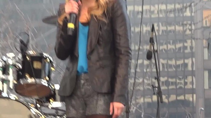 Fearless- Olivia Holt in Chicago 101 - Fearless - Olivia - Holt - in - Chicago