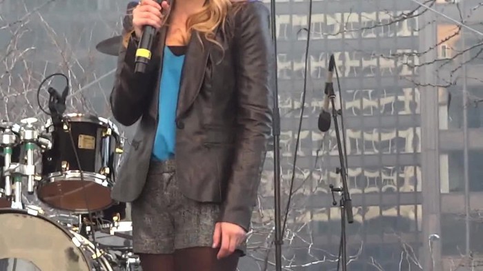 Fearless- Olivia Holt in Chicago 102 - Fearless - Olivia - Holt - in - Chicago
