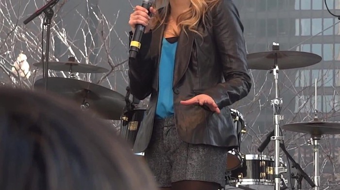 Fearless- Olivia Holt in Chicago 119