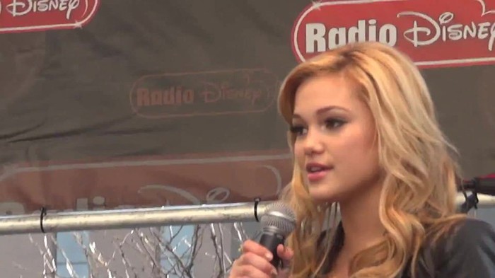Fearless- Olivia Holt in Chicago 138 - Fearless - Olivia - Holt - in - Chicago
