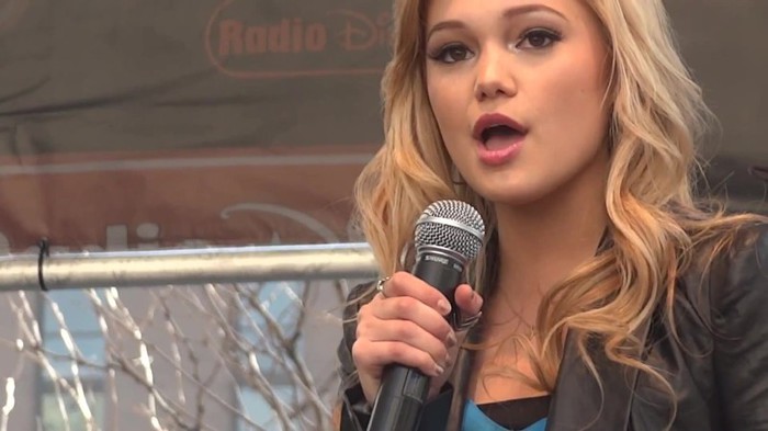 Fearless- Olivia Holt in Chicago 145 - Fearless - Olivia - Holt - in - Chicago