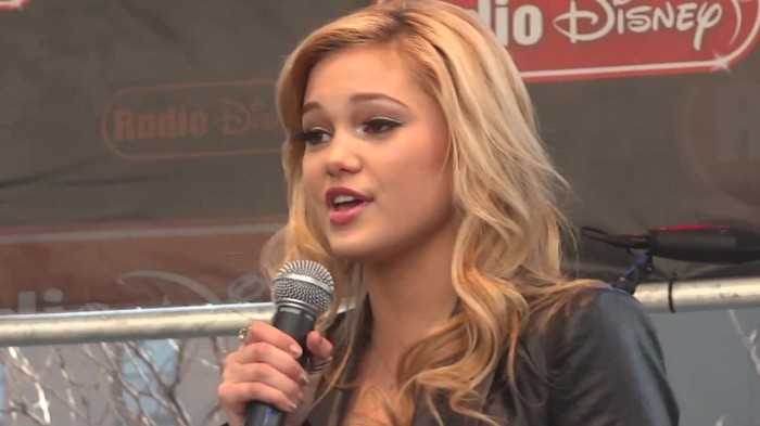 Fearless- Olivia Holt in Chicago 151 - Fearless - Olivia - Holt - in - Chicago
