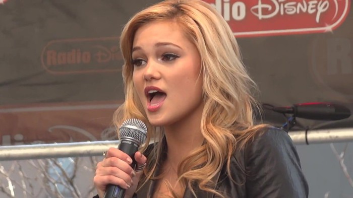 Fearless- Olivia Holt in Chicago 153 - Fearless - Olivia - Holt - in - Chicago