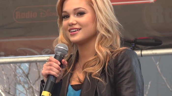 Fearless- Olivia Holt in Chicago 158 - Fearless - Olivia - Holt - in - Chicago