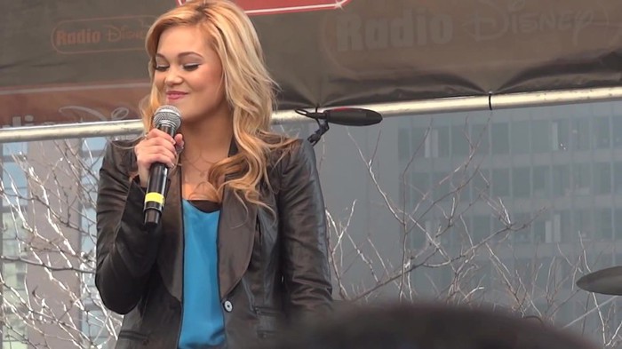 Fearless- Olivia Holt in Chicago 183 - Fearless - Olivia - Holt - in - Chicago