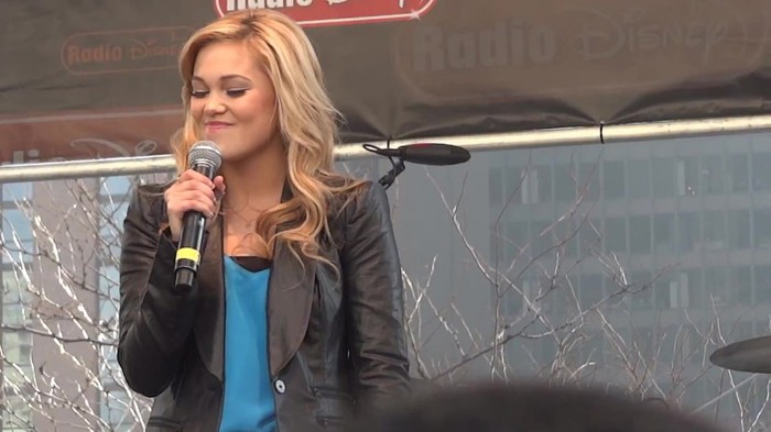 Fearless- Olivia Holt in Chicago 184