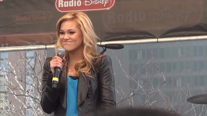 Fearless- Olivia Holt in Chicago 186 - Fearless - Olivia - Holt - in - Chicago