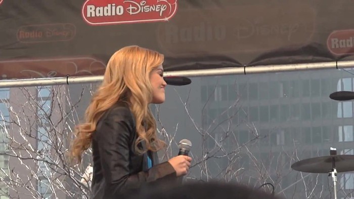 Fearless- Olivia Holt in Chicago 188