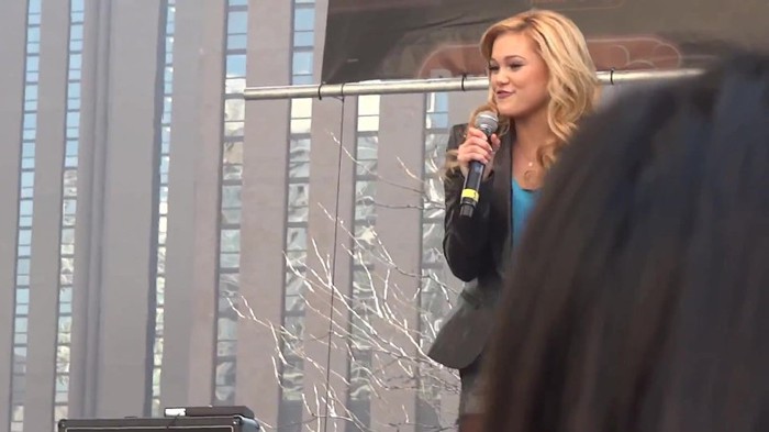 Fearless- Olivia Holt in Chicago 315 - Fearless - Olivia - Holt - in - Chicago