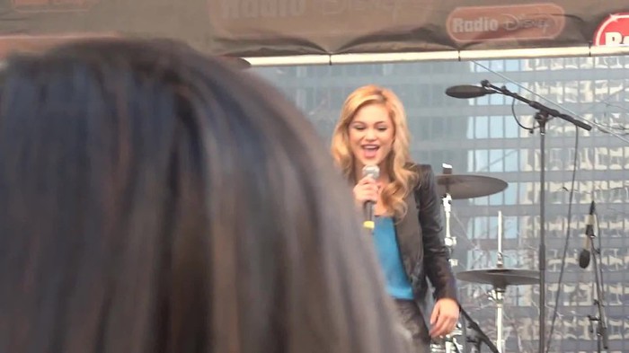 Fearless- Olivia Holt in Chicago 319