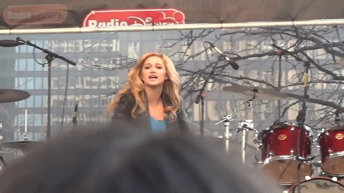 Fearless- Olivia Holt in Chicago 323 - Fearless - Olivia - Holt - in - Chicago