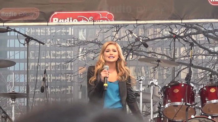 Fearless- Olivia Holt in Chicago 327 - Fearless - Olivia - Holt - in - Chicago