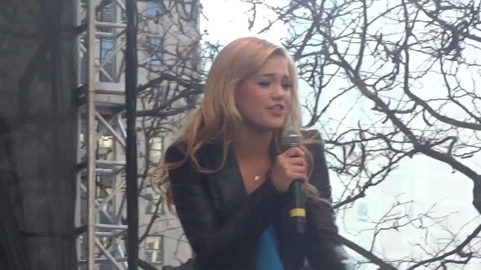 Fearless- Olivia Holt in Chicago 405 Fearless- Olivia Holt in Chicago 405