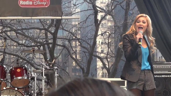 Fearless- Olivia Holt in Chicago 490