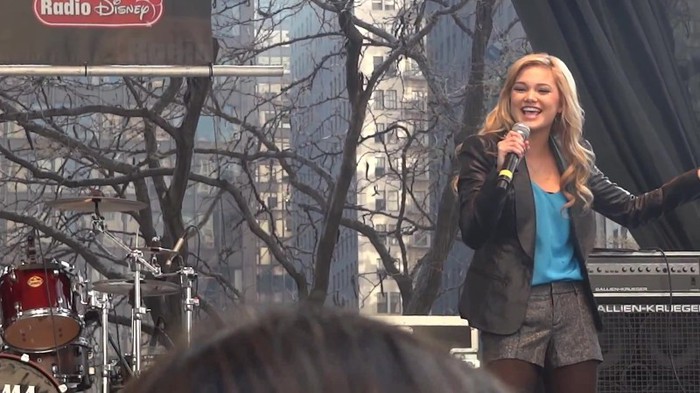 Fearless- Olivia Holt in Chicago 493