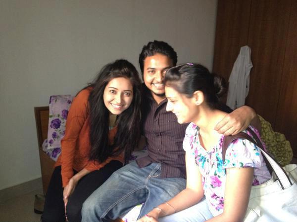 537785_410338629040459_4226549_n