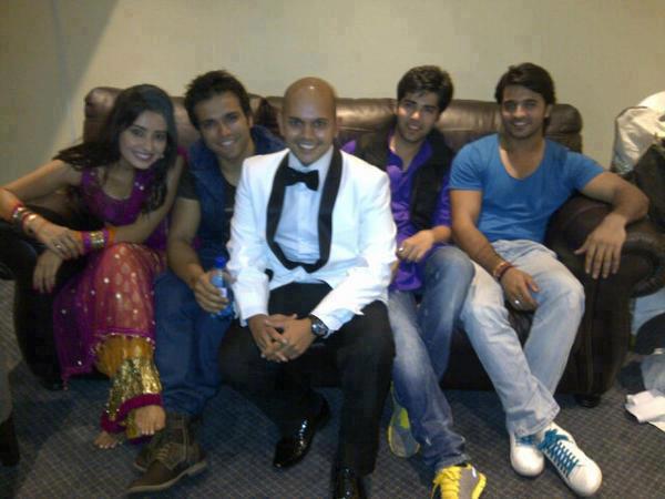 556719_397541723653483_1457414538_n