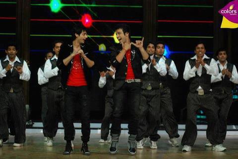 250012_372610626146593_2065798189_n