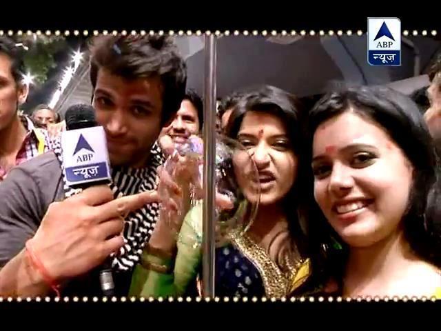 303953_371741772900145_105705535_n - 2-Arjun si Purvi