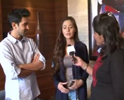 00_02_23 - The Serial Sara Khan  Vikrant