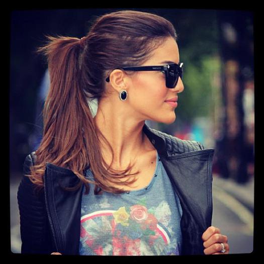 68471_306958136086337_1302058833_n; Sunt responsabila pentru ceea ce zic .Nu pentru ceea ce intelegi tu.
