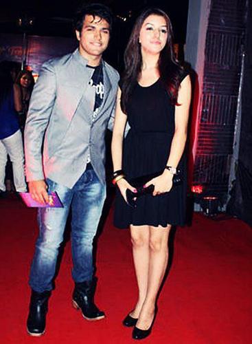 254984_357129077694748_1531715351_n