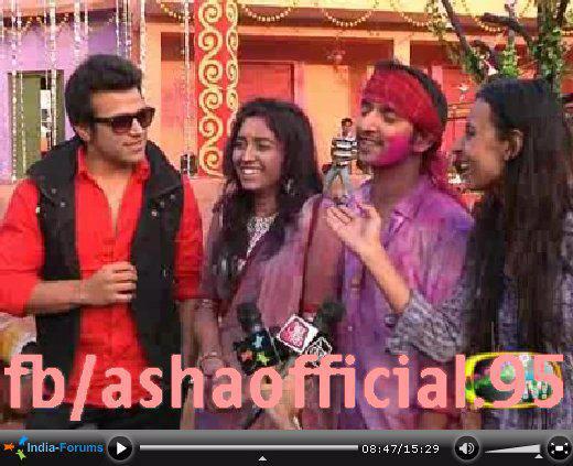 283852_356383674435955_647799413_n - 2-Arjun si Purvi