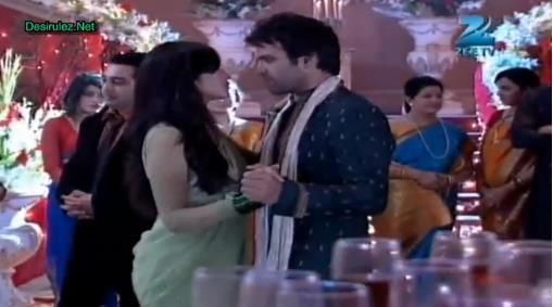 405830_361991973875125_2003465817_n