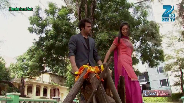 422296_358695834204739_624160703_n