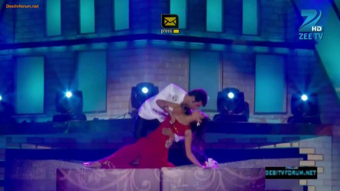 558650_357563730984616_2129067976_n