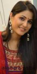 78661164_UDJYLPQ - Hina Khan