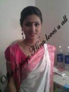 78661172_HXRZHXG - Hina Khan