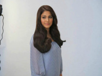 78713663_BXLBAMD3 - Hina Khan