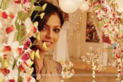 43294735_DGGAHPGOW - Drashti Dhami-Muskaan