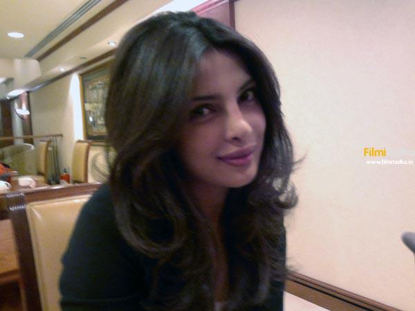  - oo-Priyanka-oo