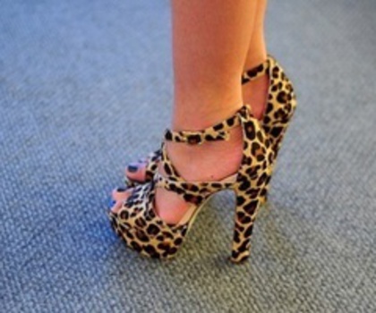 227080006183376852_sazt5MZF_c_thumb