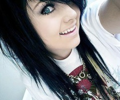 cute-emo-hairstyles-for-girls_thumb - xo_Emo_xo