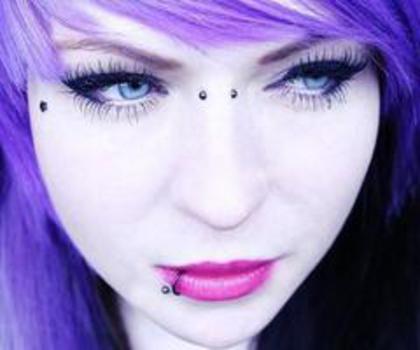 320977_580765938615687_1760460782_n_thumb - xo_Emo_xo