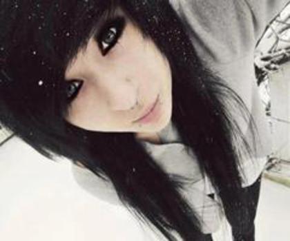 tumblr_mg6b9ph1dc1rgc06eo1_500_thumb