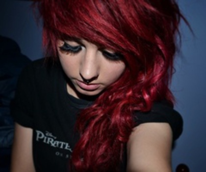 tumblr_mfiu7h2pRt1s0lx71o1_500_thumb - xo_Emo_xo