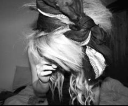 tumblr_mga2urnPo91s0lx71o1_500_thumb - xo_Emo_xo