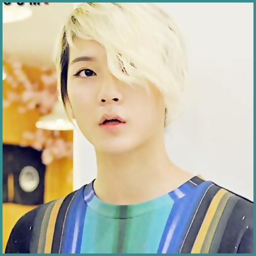 #. Hara ! o.O..[se duce la ea;o trage in bratele lui] Esti bine?:-s. - l - x - Episodul 03 - x - l