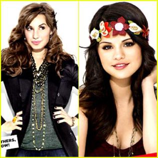 Selena vs Demi - SELENA GOMEZ vs DEMI LOVATO-STOP