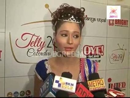 00_00_16 - sara khan21