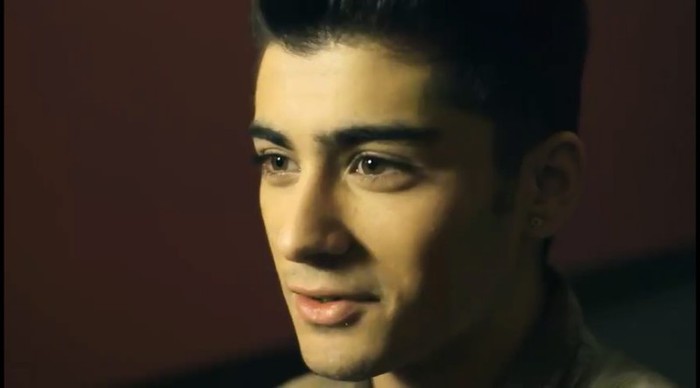 Sa fii tinut sub picior de 2 cu*ve - movie 1-TERMINAT